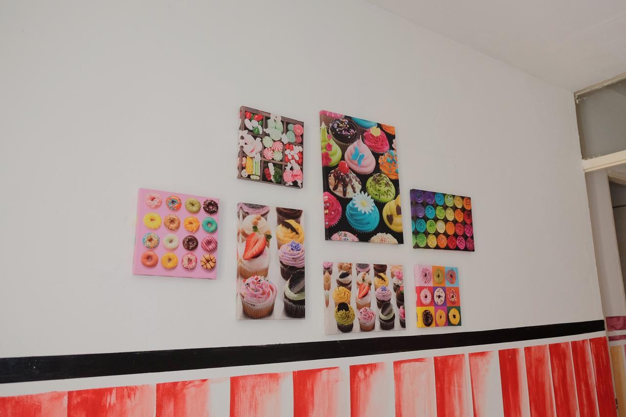 Natol Homestay - London Кучинг Екстериор снимка